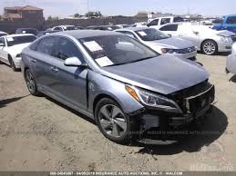Emerald blue w/leather seating surfaces blue gray w/leather seating surfaces gray exterior. Hyundai Sonata Plug In Hybrid Limited 2016 Gray 2 0l Vin Kmhe54l27ga021410 Free Car History