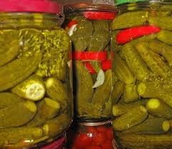 салат из огурцов и помидоров на зиму без уксуса Ogurcy Kak Malosolnye Na Zimu Bez Uksusa Pahnut Svezhestyu Appetitno Hrustyat I Daryat Bodrost V Ritmi Zhittya Kulinariya Eda Recepty Dlya Konservirovaniya
