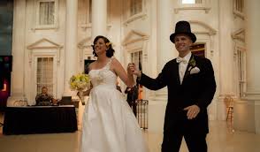 Abraham Lincoln Library Museum Wedding Springfield Il Yeah I Know It S Far But Look At The Background Rem Celebrity Weddings Wedding Wedding Venues