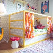 Fina Barnsaker Finabarnsaker Harligt Med Farg Instagram Kura Bed Ruangan Kamar Tidur Anak