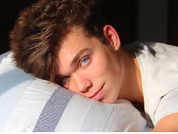 scarlett rose dolan (@ykscarlettrose)