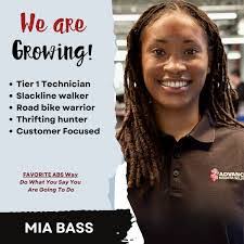 Emma Litton's Instagram, Twitter & Facebook