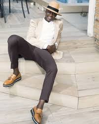 Legendary nigerian singer, olanrewaju ganiu fasasi known by his stage name as sound sultan has reportedly died after battling cancer. Qs101vemgdsrqm