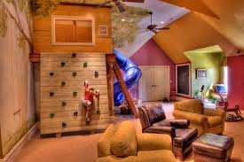 Ilove the pictures on the wall. 35 Colorful Playroom Design Ideas