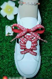 10 Ways To Lace Up Your Shoes Creatively Clothinghacksvideos Creatively Lace Shoes Way In 2020 Spitze Schuhe Schnursenkel Binden Schuhe Binden