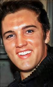 Elvis Presley music always gets the party started in the right direction.  🎶🎸❤️🙋‍♂️