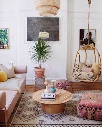 6 Living Rooms That Are As Cozy As They Are Cool Chic Living Room Decor Boho Chic Living Room Chic Living Room