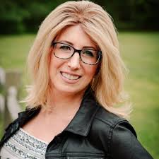 I have been studying for the past 6 years and I am proud to announce: I  have graduated Summa Cum Laude from Kean University with a Master's Degree  in Speech-Language Pathology. During