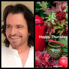 I love this color Happy Thursday