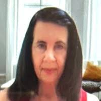 Sondra Carlson's Instagram, Twitter & Facebook