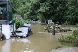 Check spelling or type a new query. Nach Dem Hochwasser Beginnt Das Grosse Aufraumen Das Solingenmagazin