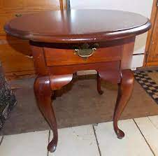 The one drawer provides additional storage. Solid Cherry Oval End Table Side Table By Broyhill T168 Ebay