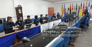 Talk To Us Melalui Pegawai Kanan Polis Ibu Pejabat Polis Daerah Seremban Facebook