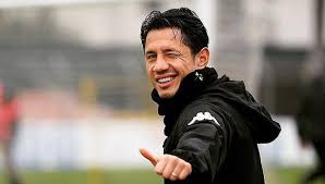 Fichajes, salarios, palmarés, estadísticas en el club y selección. Seleccion Peruana Gianluca Lapadula Regreso A Italia Y Se Sumo A Los Trabajos De Benevento Futbol Peruano Depor
