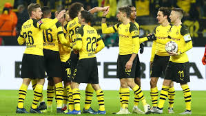 Голы у дортмундцев забили эрлинг холанд (дубль) и. Borussia Dortmund Vs Bayer Leverkusen Lucien Favre S Best Available Bvb Lineup