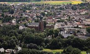 Comedy von szene 93 erftstadt.rollen und darsteller:lechenich: Erftstadt Gymnich Rhein Erft Kreis Nrw De Skyline Paris Skyline Paris