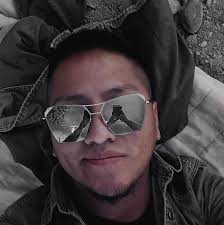 Amigos ,.Buenas noches..escuché por hay ..que lleva más De un litro de  aceite la CECCATO..ustds que dicen es así. O con un litro está bien