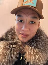 Hey is thare anyone still wanting to do the singing if soo please add me so  I can get your voice lines I'm going to try and be the guy but I