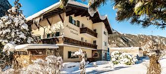 +43 5557 6602 fax +43 5557 66029 info@montiel.at montiel.at Alpenhaus Montiel In St Gallenkirch Im Montafon Herzlich Willkommen Alpenhaus Montiel