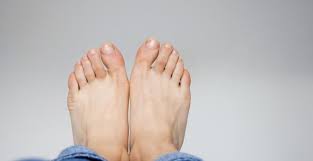 How To Remove Hard Skin Get Silky Soft Feet In 5 Easy Steps Expert Home Tips