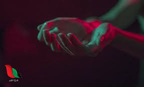 في الكثير من دول العالم فان حدث ليلة رأس السنة يتم احياؤه بالتقاء الناس في احتفالات ذات أشكال مختلفة. Toqklrna9dqjbm