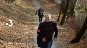 Sous la peau est une série tv de sylvie audcoeur et anna fregonese avec anne marivin (marion), nicolas gob (vidal). Sous La Peau Home Facebook