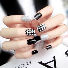 4 decoración de uñas acrílicas con piedras. 24 Unids Breve Negro Blanco Falso Del Clavo B53 Brillante Unas Consejos De Diseno De Unas Postizas De Acrilico Consejos De Arte Decoracion Parche Herramientas Nails Acrylic Tips White False Nailsfake Nails Acrylic