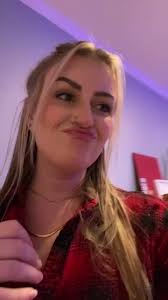 White Girls Saying 'Papi' to Dominican Coworker