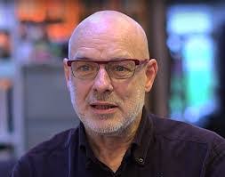 Peter Dorman's Instagram, Twitter & Facebook