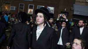 A Man Apologized For Viral Video Mocking An Orthodox Jewish Boy S Hair Teen Vogue