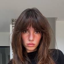 Marissa Buckner's Instagram, Twitter & Facebook