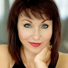 Kristina Mack's Instagram, Twitter & Facebook