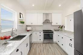 Artworx bathrooms & kitchens offers the best kitchen renovations in sydney. Kitchen Refurbishment In Dubai Kitchen Renovation Remolding