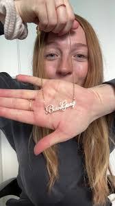 Molly Carlson's Instagram, Twitter & Facebook