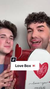 Valentine Mystery Box Douglas