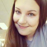 Kim Dillman's Instagram, Twitter & Facebook