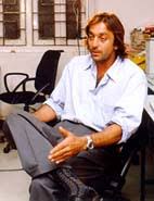 Sanjay dutt hasn t changed at all says friend koimoi. Transcript Of The Sanjay Dutt Chat