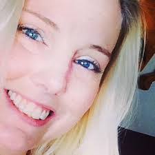 Kelli Ayers's Instagram, Twitter & Facebook