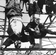 Benito amilcare andrea mussolini (italian: Tagebucher Der Geliebten Diktator Mussolini Liess Beim Sex Die Stiefel An Welt