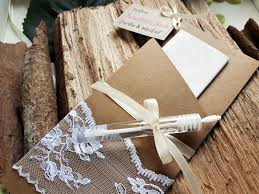 Die frauen und männer auf der hochzeitsfeier benötigten allerdings. Weiteres Freudentranen Taschentucher Hochzeit Seifenblasen Ein Designerstuck Von Casaromi Bei D Taschentucher Hochzeit Seifenblasen Hochzeit Dekor Hochzeit