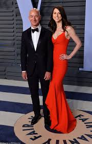 Kristen mckenzie's age is 31. Bill Gates Divorce Was Melinda Inspired To Go It Alone By Mackenzie Bezos Daily Mail Online