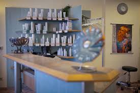 Ob schneiden/legen, dauerwelle, färben oder nur waschen und föhnen, alles ist möglich. Ihr Kreativer Friseur Fur Berlin Rudow Buckow Und Britz