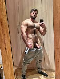 100 de Imagens de Pênis de Ursos Pelados e Grandes - Famosos Nus