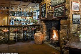 The Most Popular Holiday Destinations For Zoom Pictures Revealed Popular Holiday Destinations Holiday Companies Ashford Castle Hotel