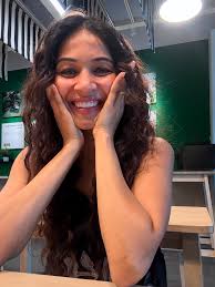 👩‍🦱 Photos by ones and onlyss @isha.bhatt.93