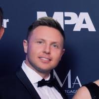 10+ "Benjamin Keast" profiles