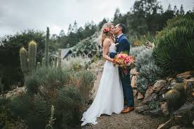 Their california native sections take up almost a third of the garden and are grouped by plant communities, so whether you live in the heat of the desert or on. Uc Botanical Garden Wedding Ca Katharina Marwan Becca Henry Photography