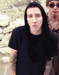 Marilyn manson is one of the world's most controversial musicians, who's best known for his outrageous stage personality and image as the lead singer of. A Young Marilyn Manson Without Makeup Gag