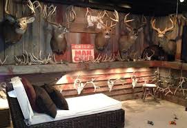 23 Incredible Fisherman Cabin Decoration Ideas Rustic Man Cave Hunting Room Man Cave Decor