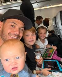 Kyle Larson with his kids ♥️😍